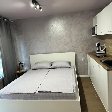 Markoni 6 Apartmán *