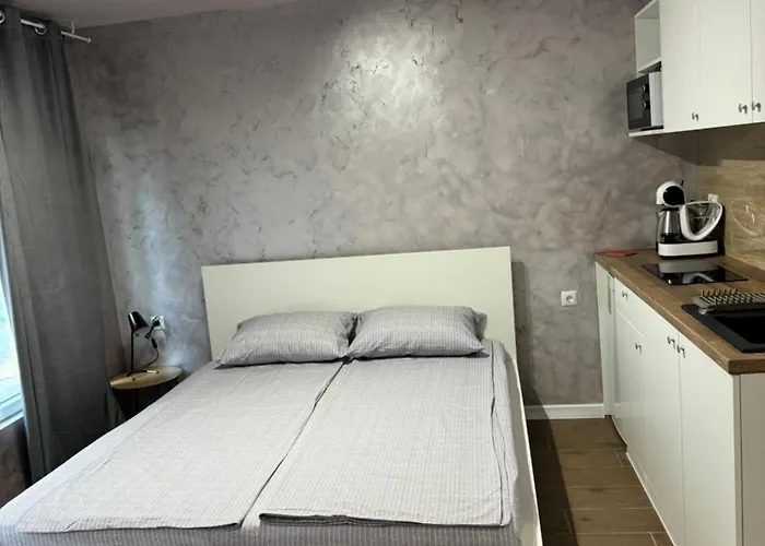 Markoni 6 Apartmán *