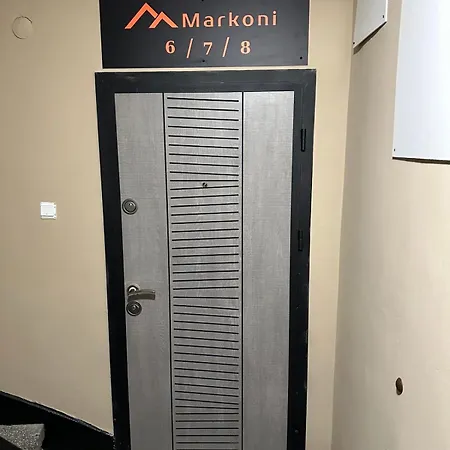 Markoni 6 Apartment
